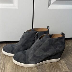 Paolo Linea grey camo paolo sneaker wedges